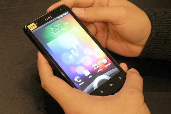 htc-velocity-4g 2.jpg